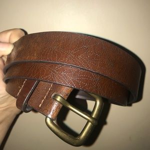Brown leather belt with flower design